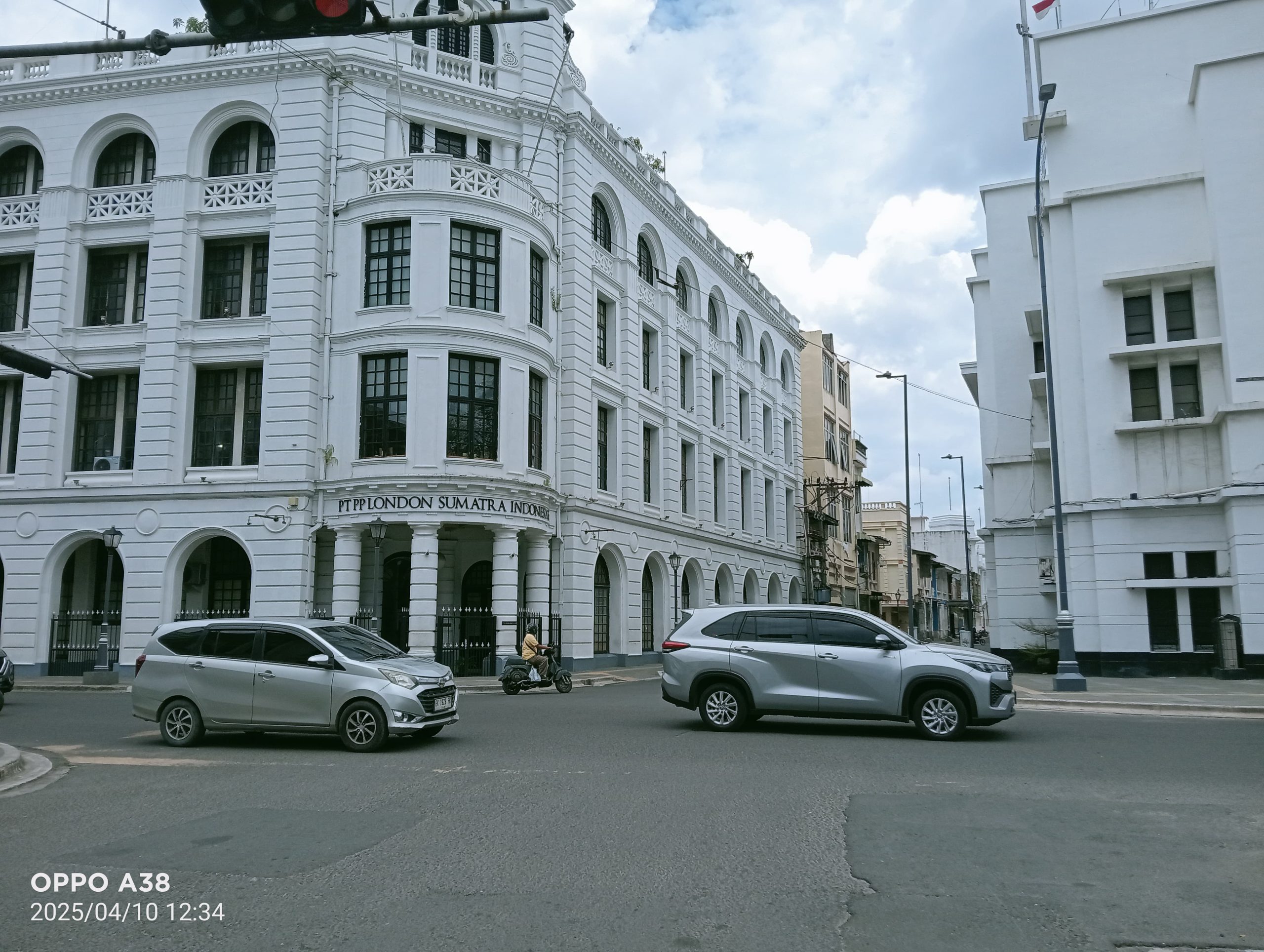 Gedung