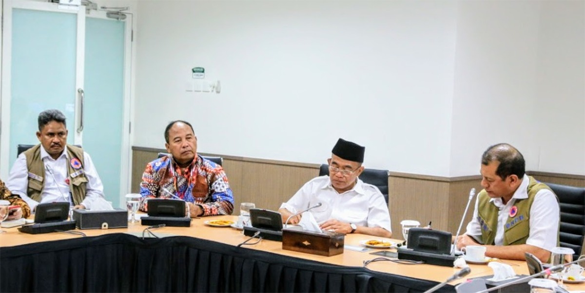 “The Crucial 60 Minutes” Buku Inspiratif Jenderal Dody 4 Buku